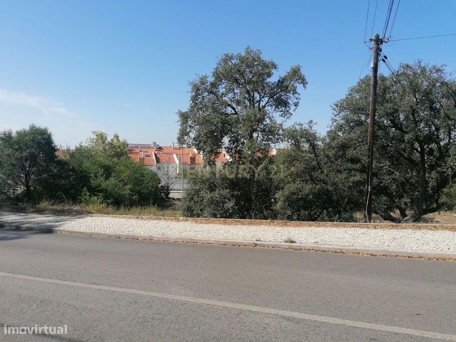 Terreno Rústico em Qta S. João, Palhais - 2459m2