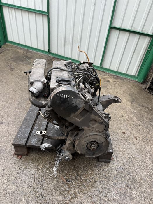 Двигун 2.5тді AEL