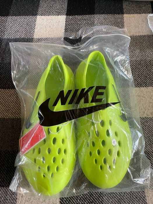 Продам  кросівки NIKE Reactx Rejuven8 Black