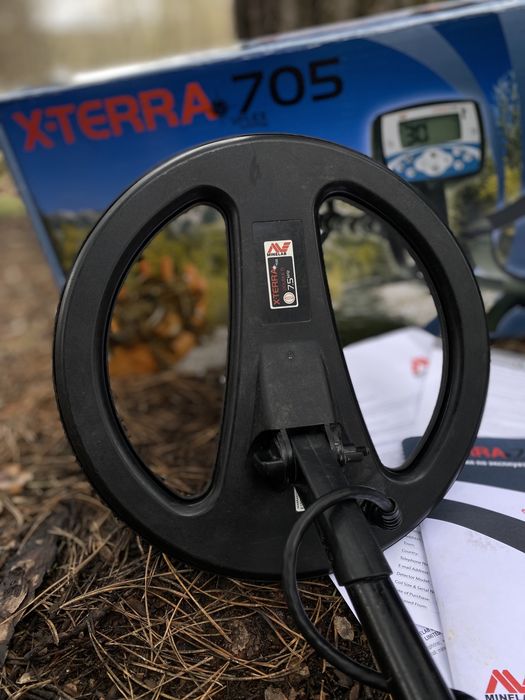 Металошукач Minelab x-terra 705