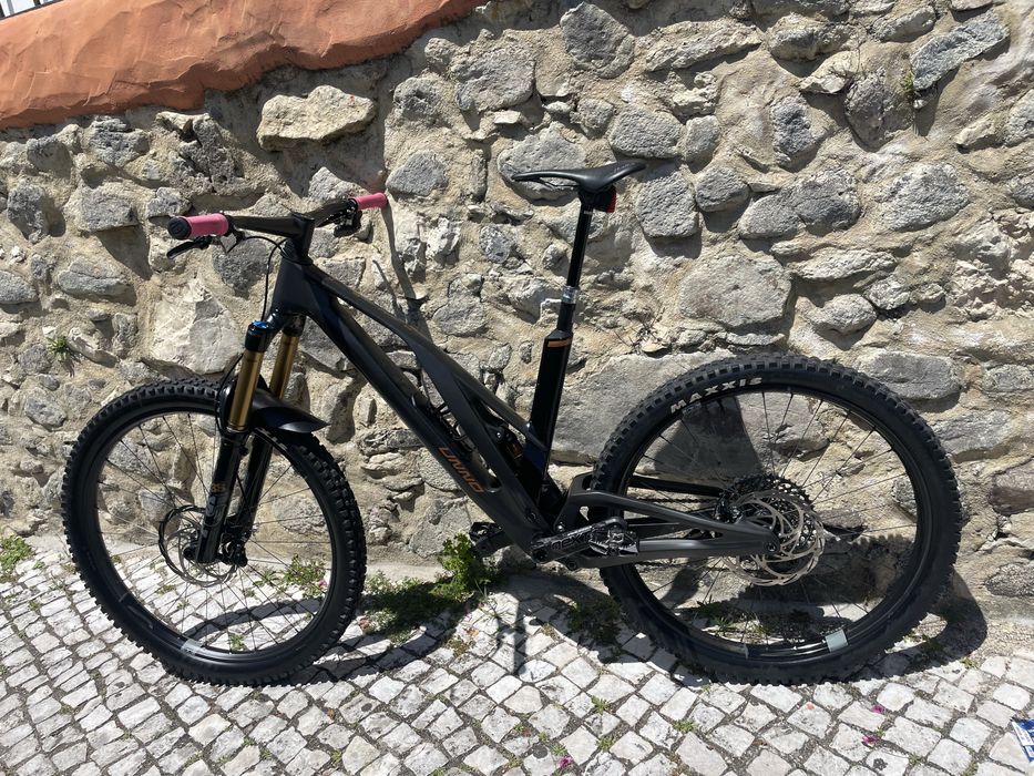 Bicicleta Convencional Enduro UNNO Burn Factory S1 (1,65 / 1,75m)