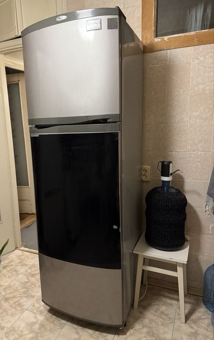 Холодильник Whirlpool no frost