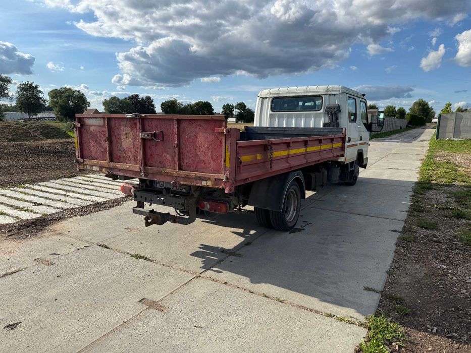 Mitsubishi CANTER fuso 3c13 WYWROTKA brygadowy 6 osób hak