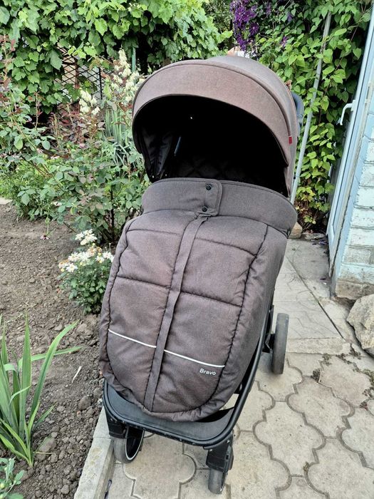 Продам дитячу коляску
