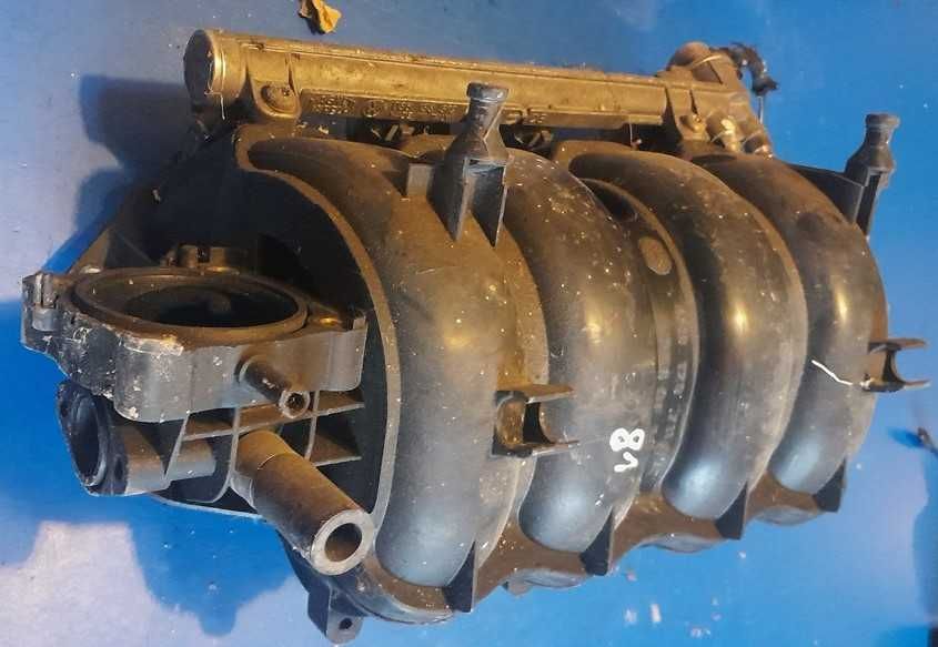 Kolektor ssący dolotowy 036'129711DE Vw Golf mk4 iv IV Leon 1.6 B