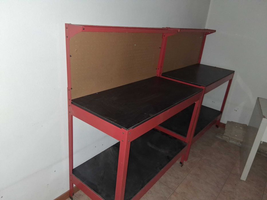 2 Bancadas de trabalho