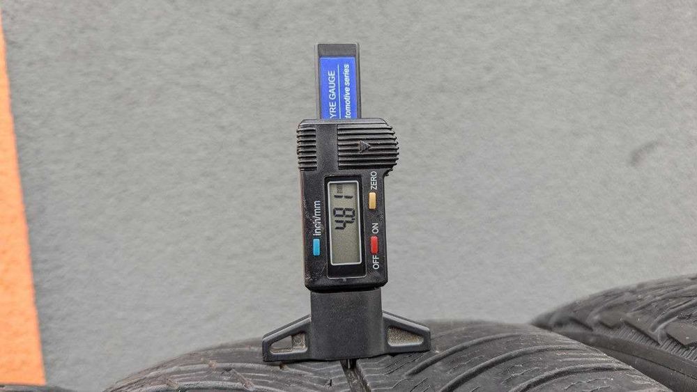 Шини 215/50 R18 92V Michelin Pilot Alpin 5