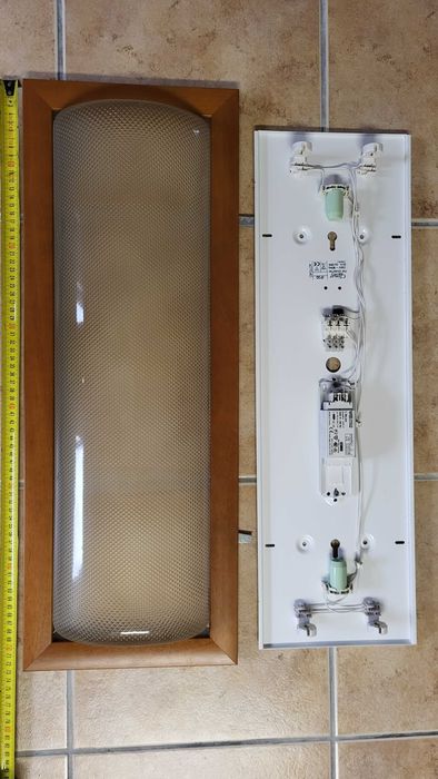 Luminária de duas lâmpadas