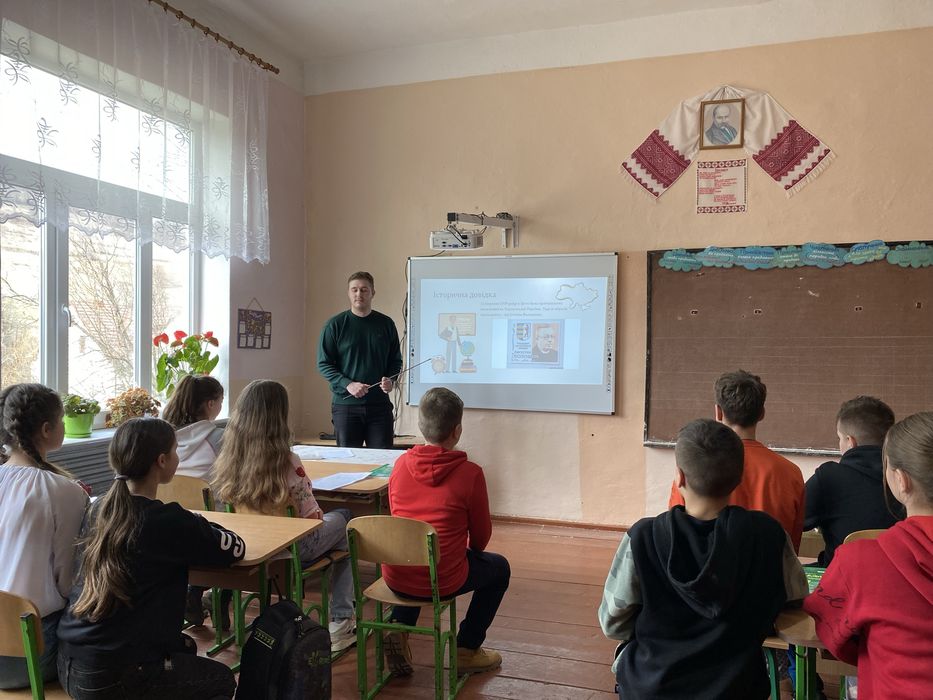 Репетитор з історії України