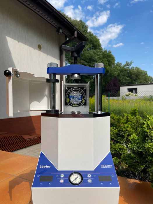 Wtryskarka do termoplastów MULTIPRESS ROKO