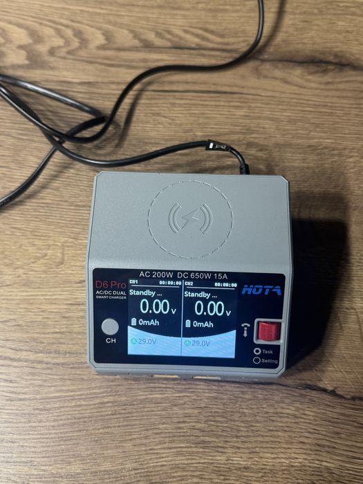 Зарядний пристрій HOTA D6 pro
