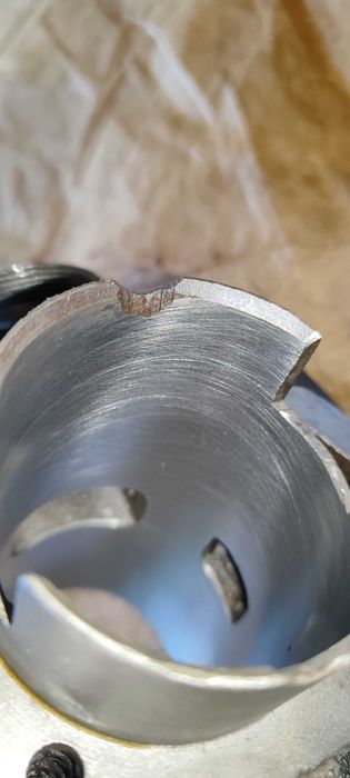 Cylinder WFM 125 G16 WSK ZMD oryginał PRL nowy po szlifie zestaw