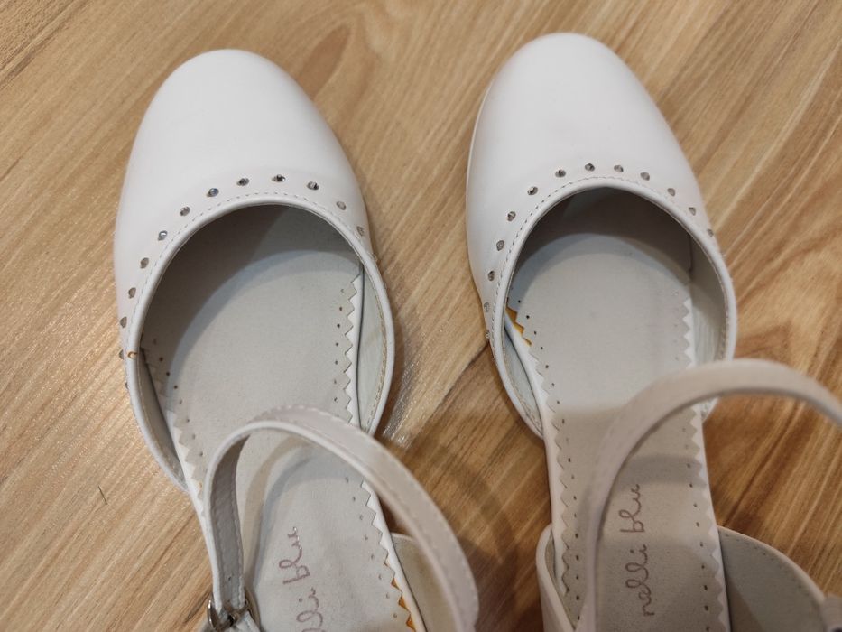 Buty komunijne 33 białe