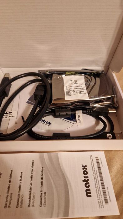 Nowy Matrox DualHead2Go KFW55408