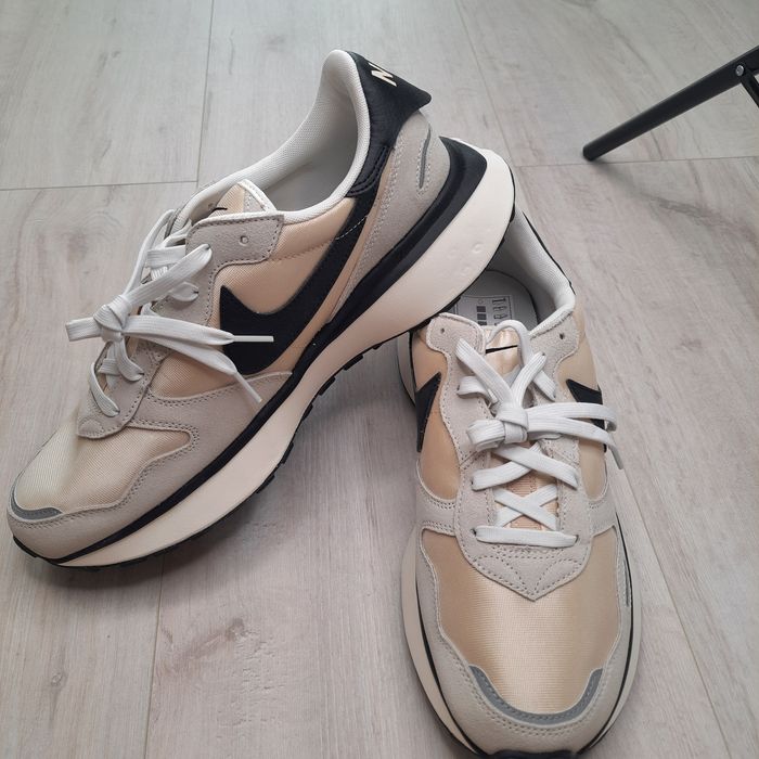 Оригінальні жіночі кросівки Nike Phoenix Waffle Beige/Grey FD2196-100