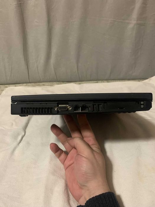 Надійний ноутбук Lenovo ThinkPad T400