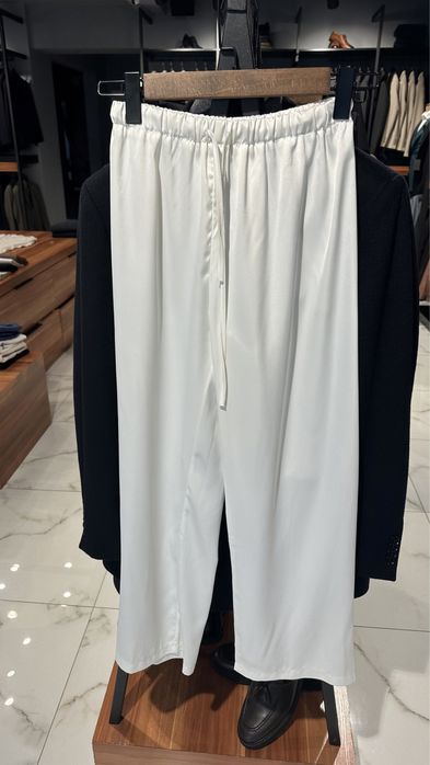 Атласні штани молочні/ білі