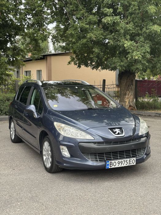 Продаж Peugeot 308 2008 року