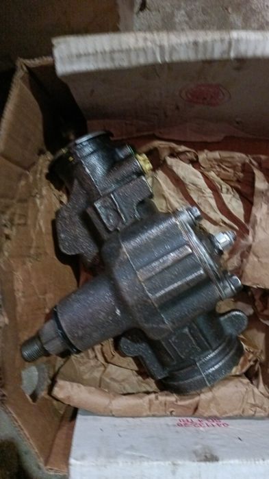 Рульовий редуктор Jeep grand cheroky