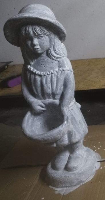 Figurki/kwietniki ogrodowe