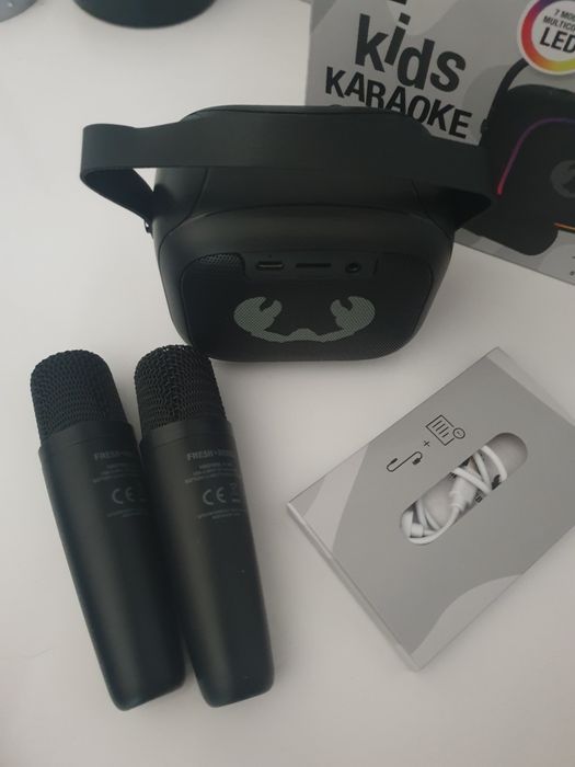 Zestaw KARAOKE LED BLUETOOTH bezprzewodowy 2 mikrofony +głośnik dzieci