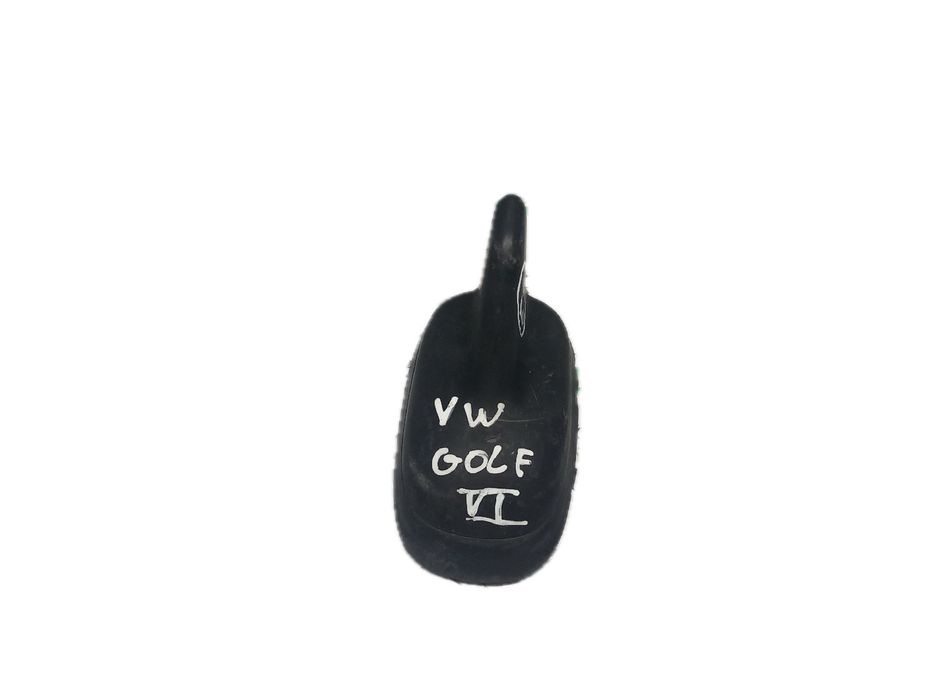 Base de antena VOLKSWAGEN Golf VI (5K1)