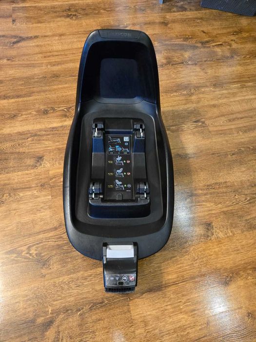 Fotelik maxi cosi 2 way pearl 9-18 kg oraz baza maxi cosi 2 way fix