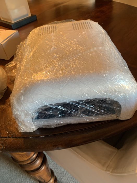 Conjunto manicure. Luz led+8 vernizes+ cleanser+gel polish remover