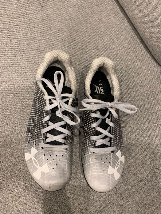 Buty sportowe kolce