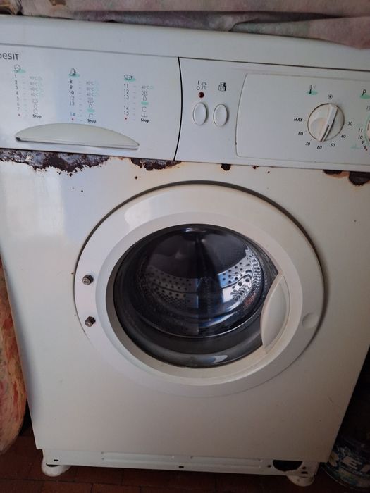Стиральная машина Indesit б/у