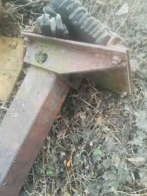 Podpora stopa Case 580 k sk