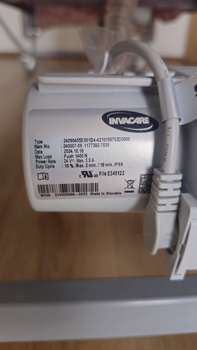 Cama hospitalar eletrica articulada