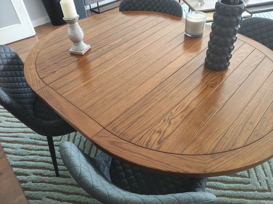 Mesa em pinho maciço escurecido