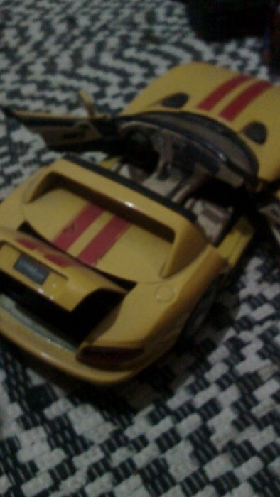 3 Carros de Coleção 25cm de comprimento