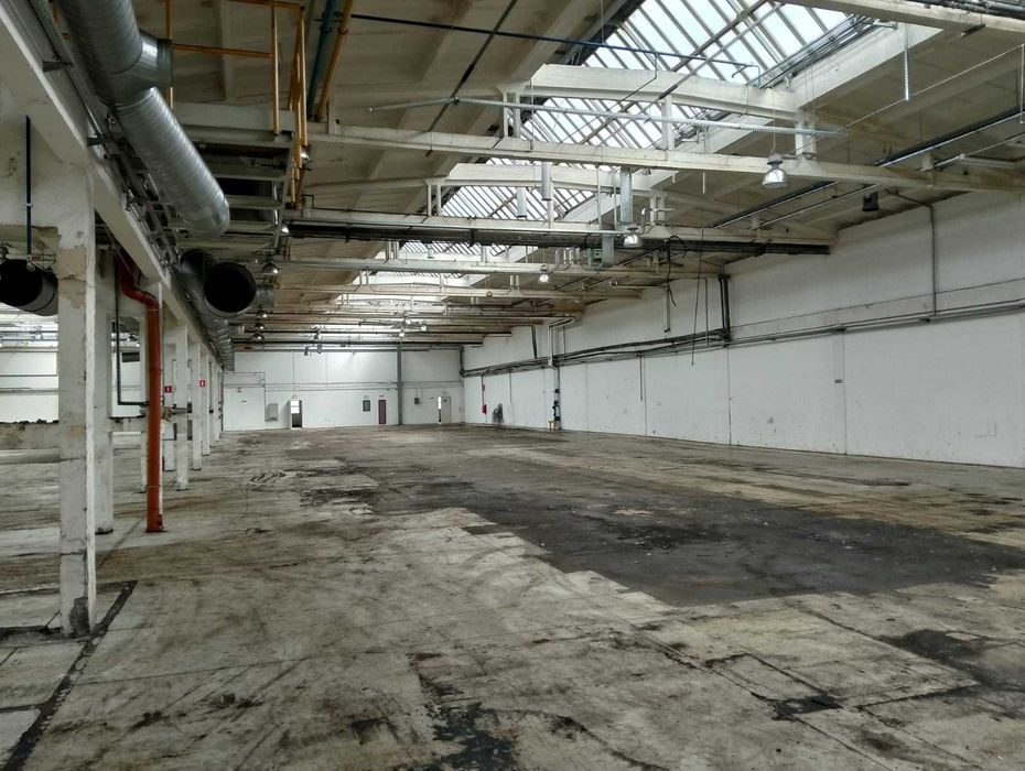 Hala magazynowo produkcyjna z zapleczem biurowym - 2558 m2