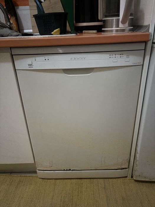 Eletrodomésticos- máquina  da loiça e combinado frigorífico