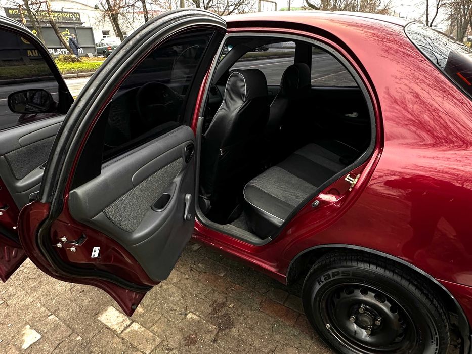 ЗАЗ Sens 2012 максимальная комплектация