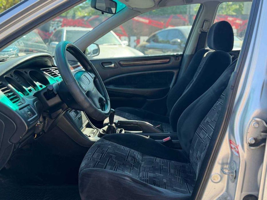 Honda Accord 2001 не фабована
