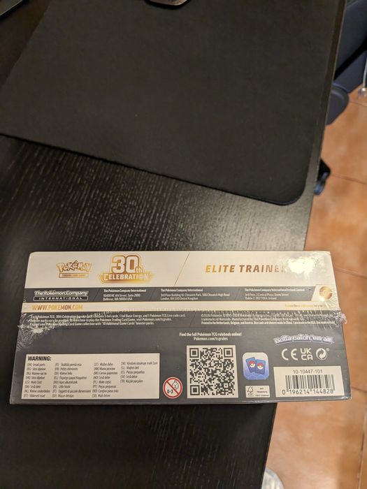 Pokémon TCG 30th Anniversary Collection Elite Trainer Box