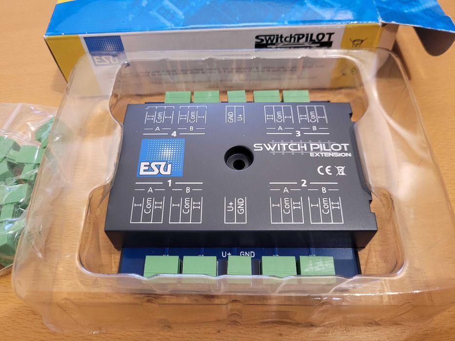 Comboios H0 N, Decoder Switch Pilot Plus ESU 8x + Extensions