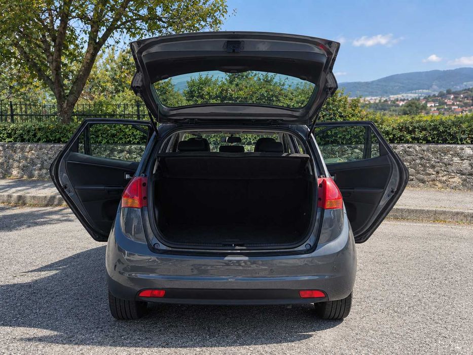 Kia Venga 1.4 CRDi 90 (Diesel)