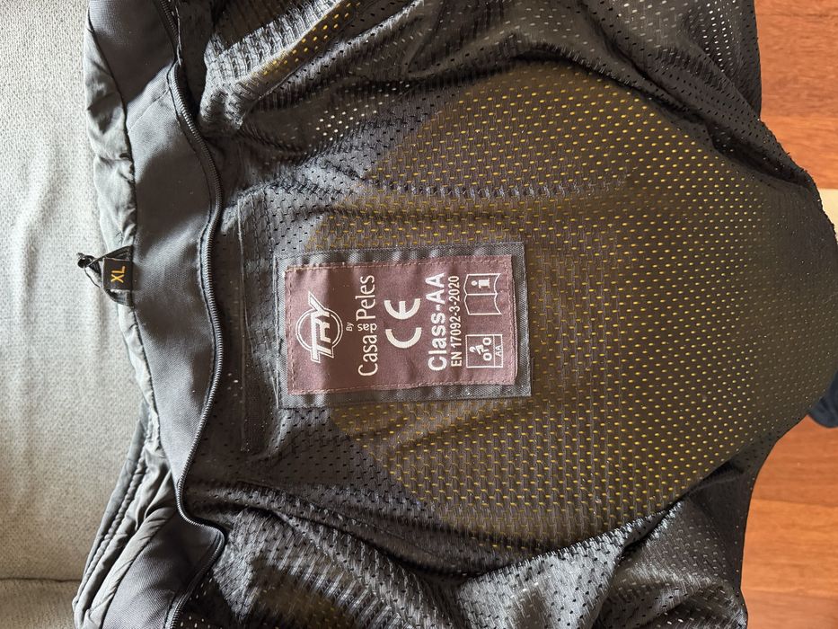 Casaco de mota TRY cinza/preto