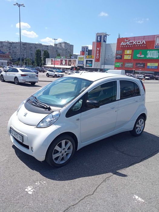 Peugeot ion 2016