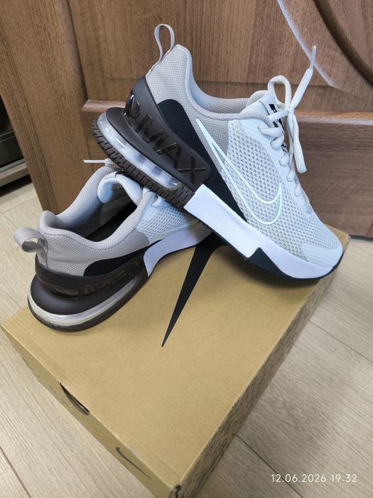 Кроссовки Nike Air Max Alpha Trainer 6