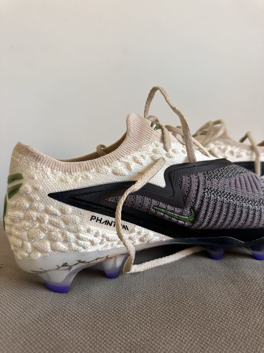 Chuteiras Nike Phantom 6 Mamba 42