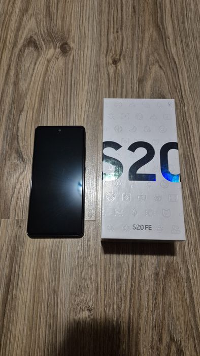 Samsung Galaxy S20 FE SM-G780G 6/128GB Niebieski