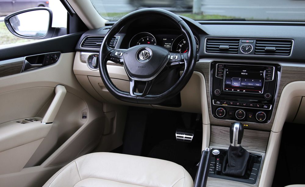 Volkswagen Passat