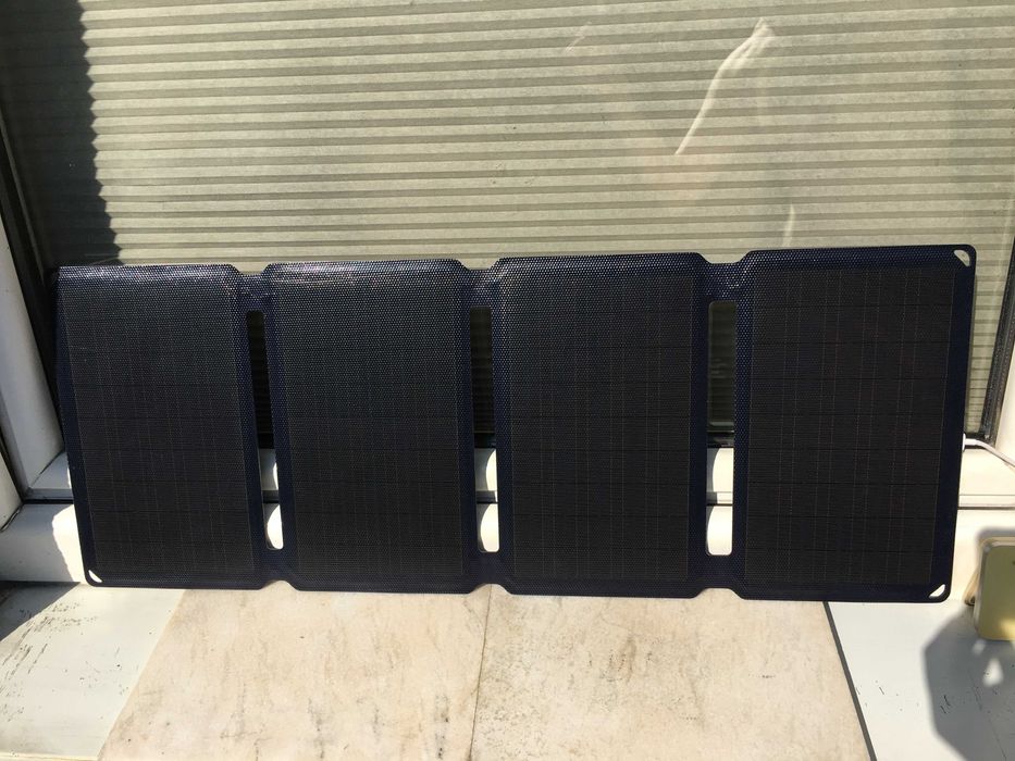 Портативная солнечная панель FlexSolar 30W e30 4 секций Black