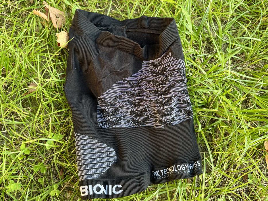 Велоформа, велоаксесуари, бафф, пов'язка на лице X-bionic Neckwarmer