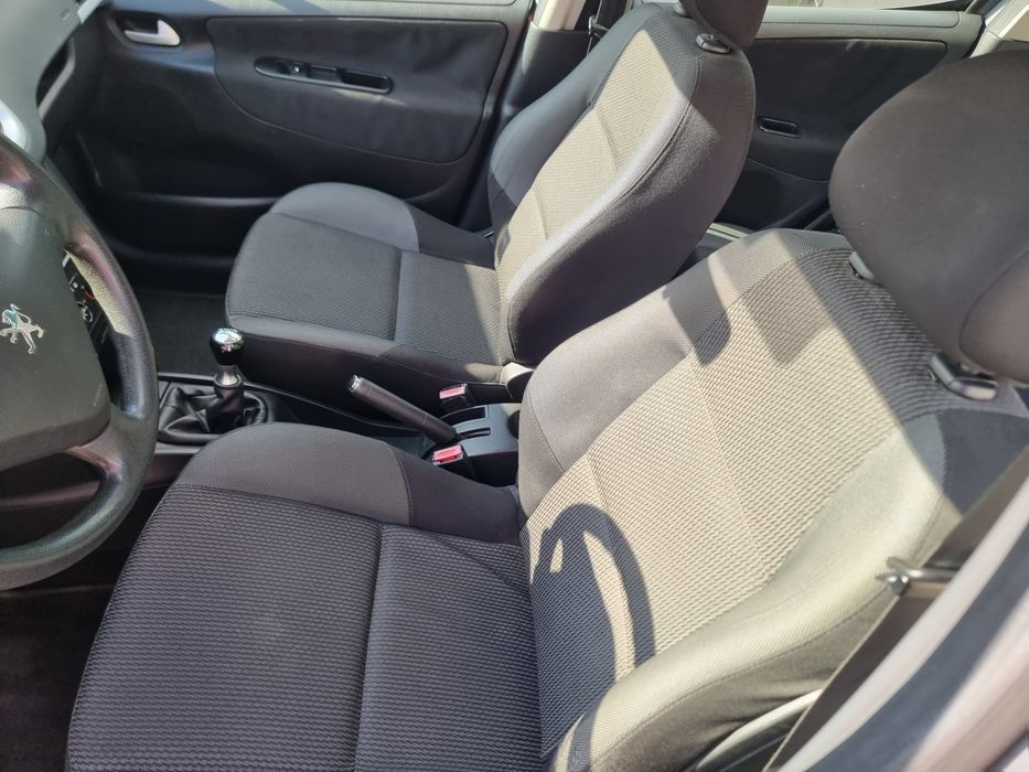 Peugeot 207 a gasolina